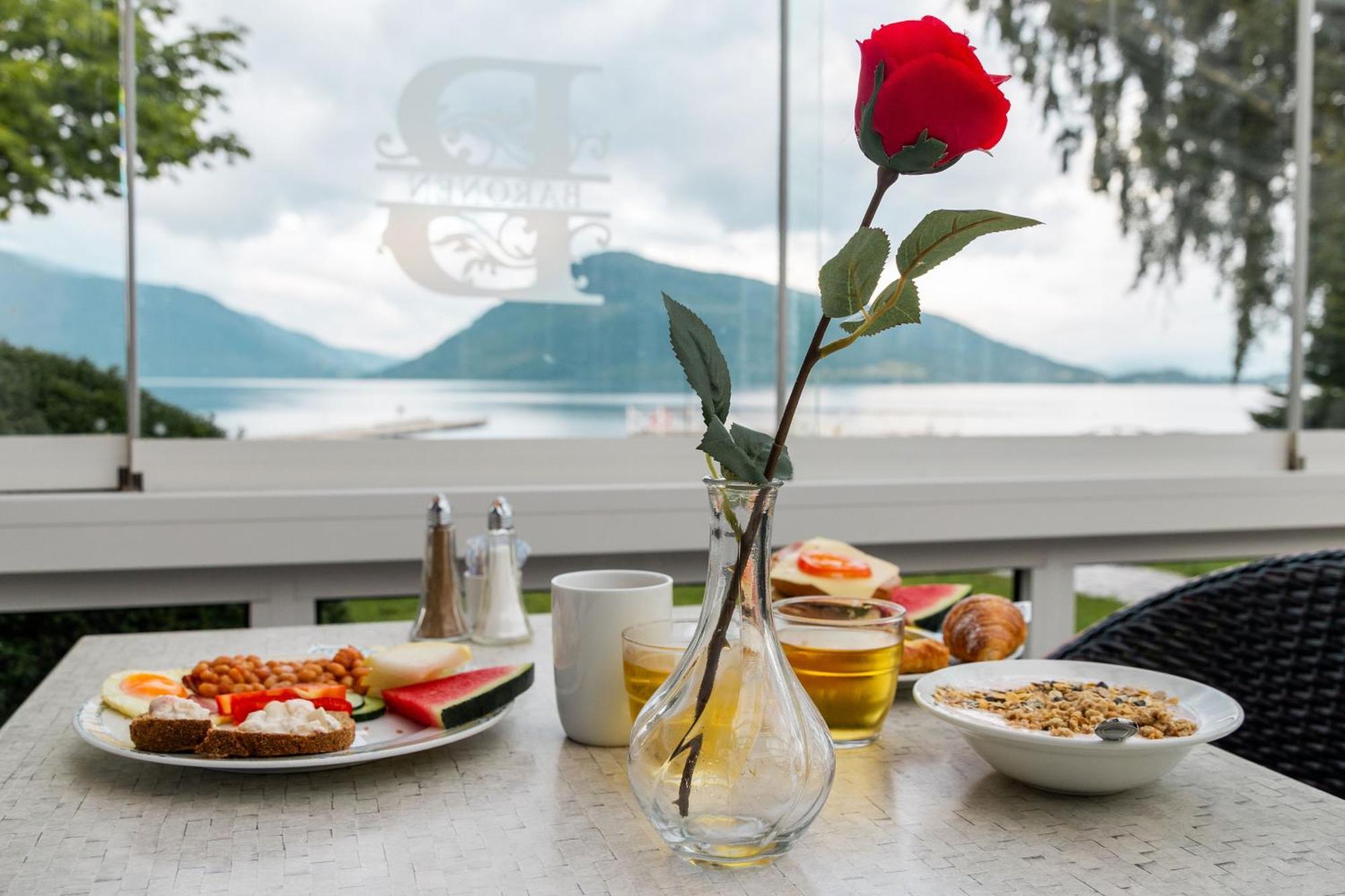 Rosendal Fjordhotel Kültér fotó